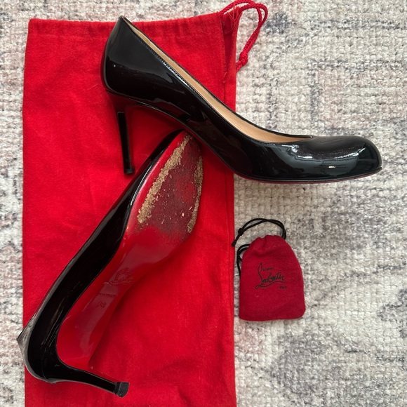 Christian Louboutin Dolly black patent pump sz 38 - Picture 3 of 11